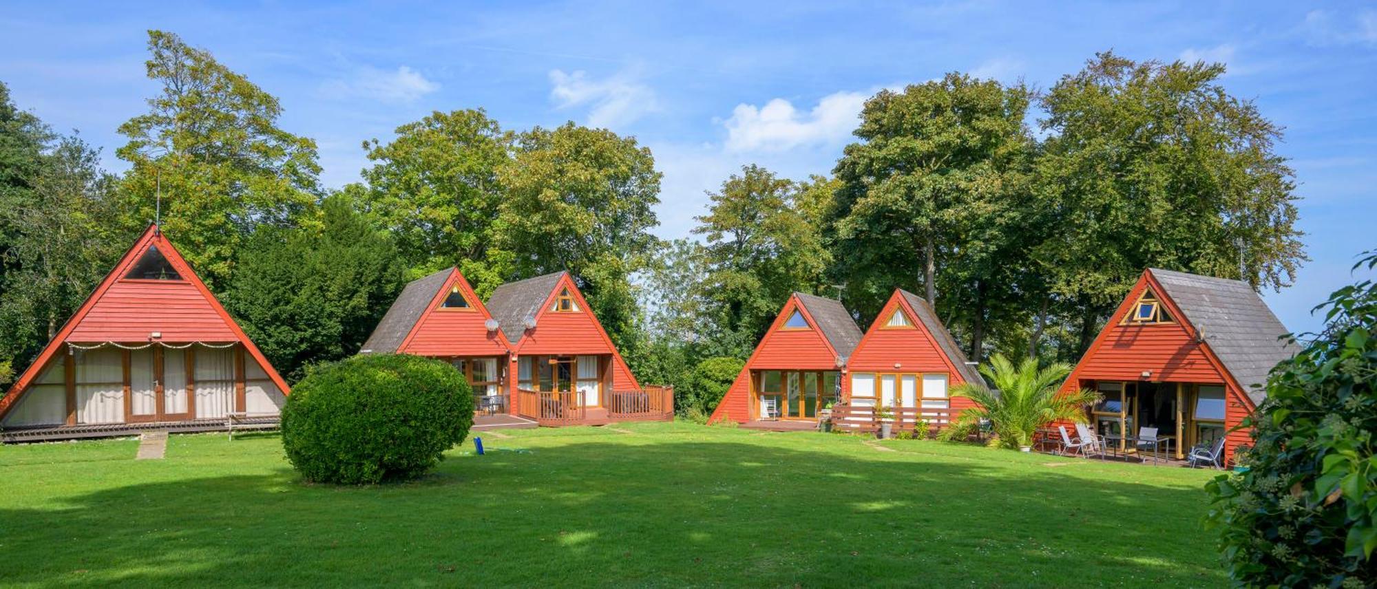 Escape To A Clifftop Chalet With Pool And Tennis Onsite - 1A Kingsdown Holiday Park Kültér fotó